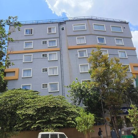 Olive Hotel Indiranagar By Embassy Group Bangalore Eksteriør billede